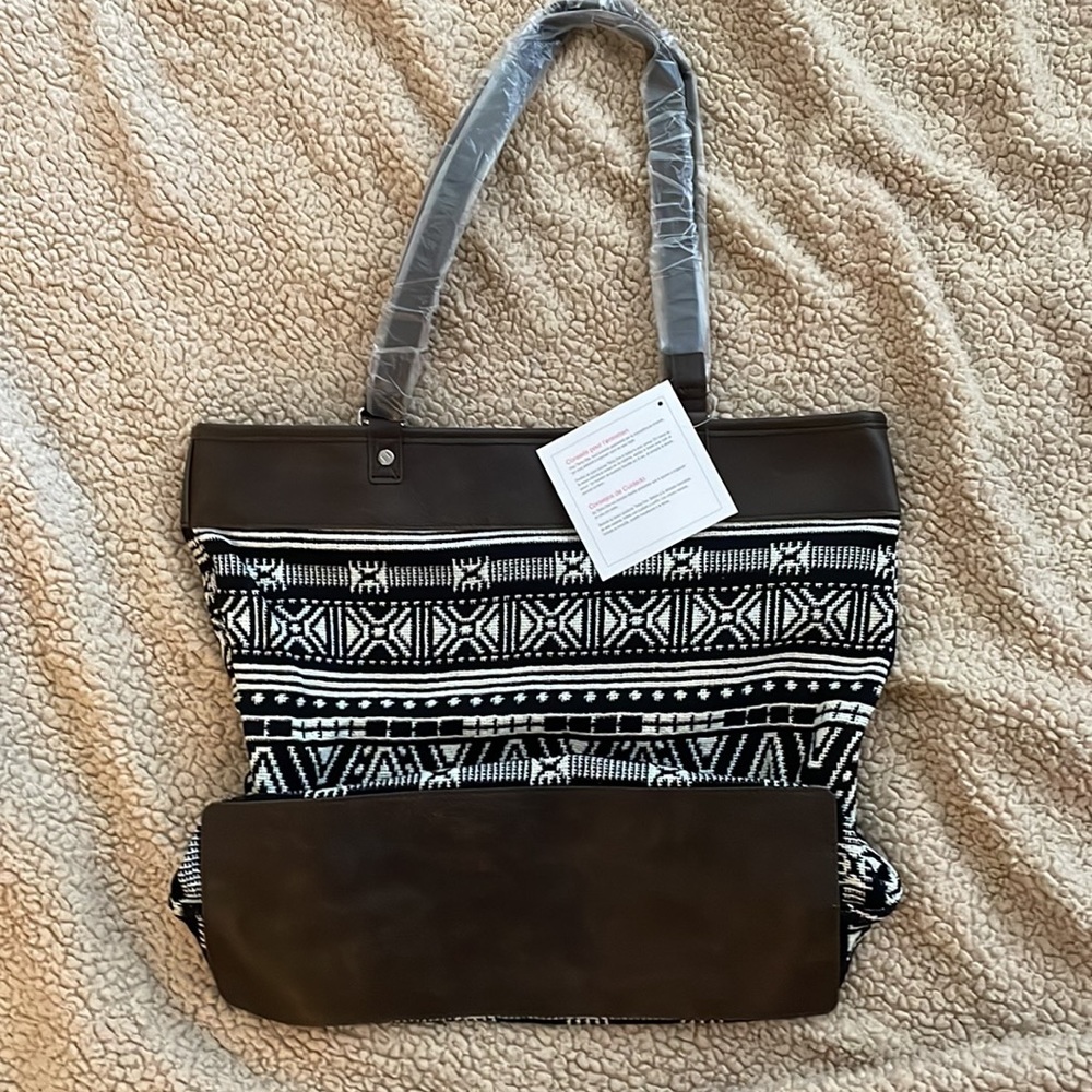 NWT Thirty-One Rio Weave Tote - Picture 3 of 4